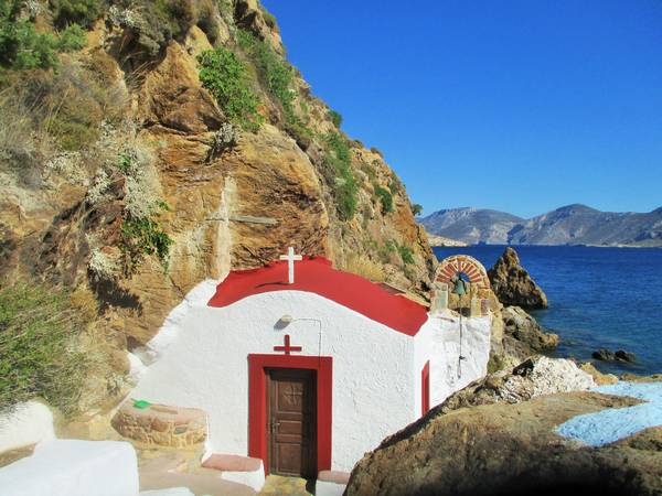 Lieflijk kerkje bij Xerokambos, Leros - Foto Ruard Wallis de Vries