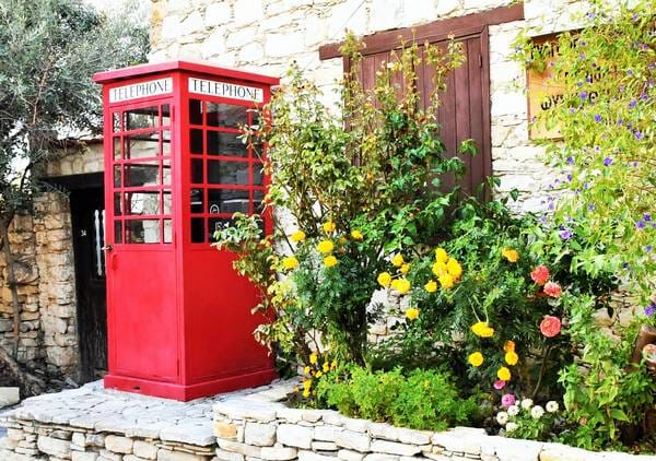 Nee, niet ergens in Engeland maar in Brits Cyprus - Foto Rob Dijksman